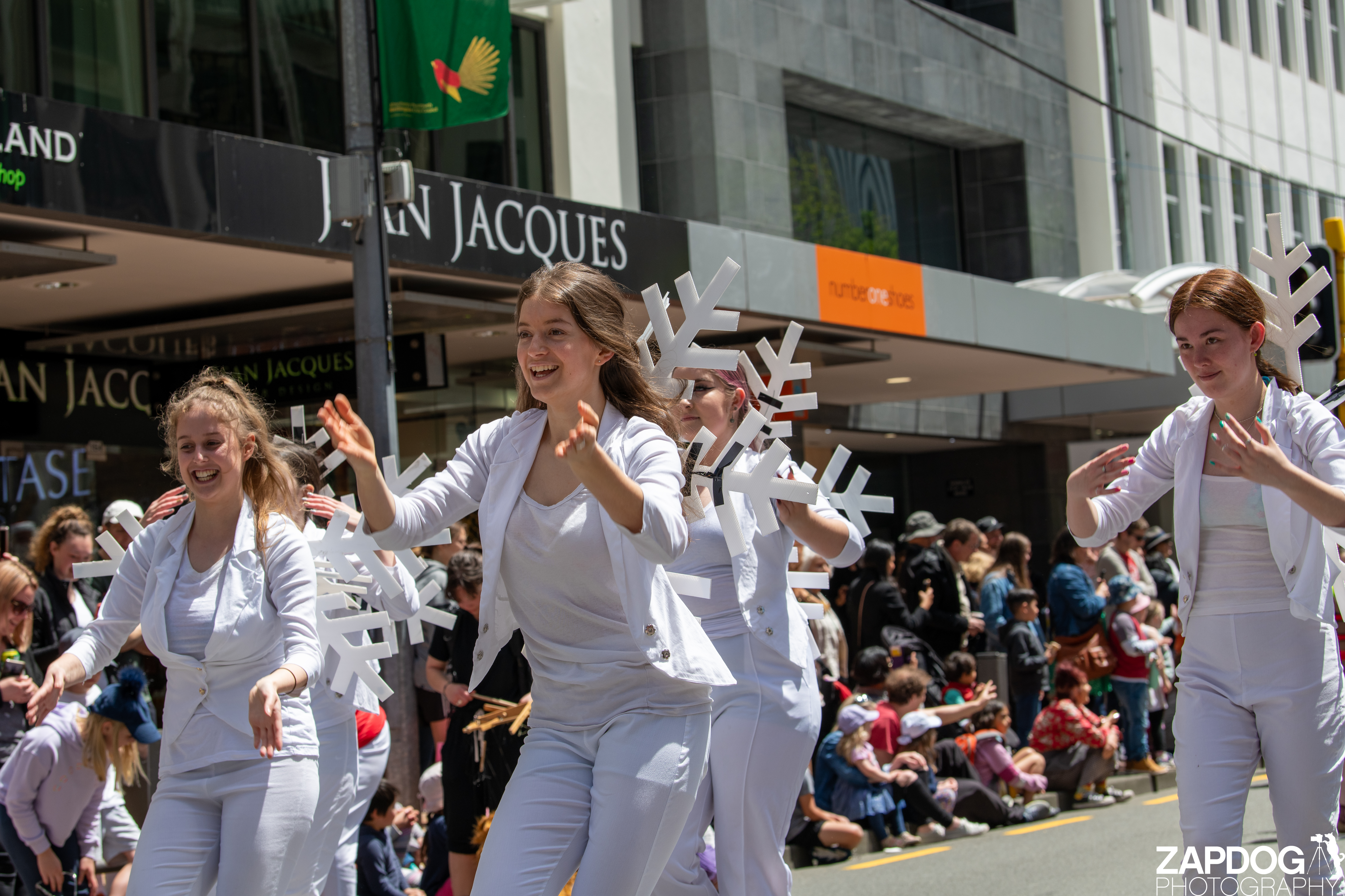 galleries/WellXmas2020/Parade/welly2020-parade-3571-2.jpg