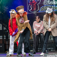 galleries/WellXmas2020/Performer25/thumbs/th_welly2020-performers-7457-2.jpg