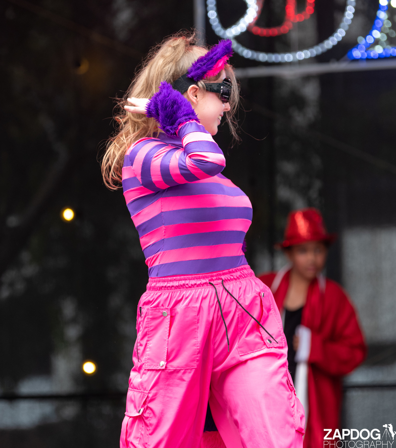 galleries/WellXmas2020/Performer27/mid/mid_welly2020-performers-7843.jpg