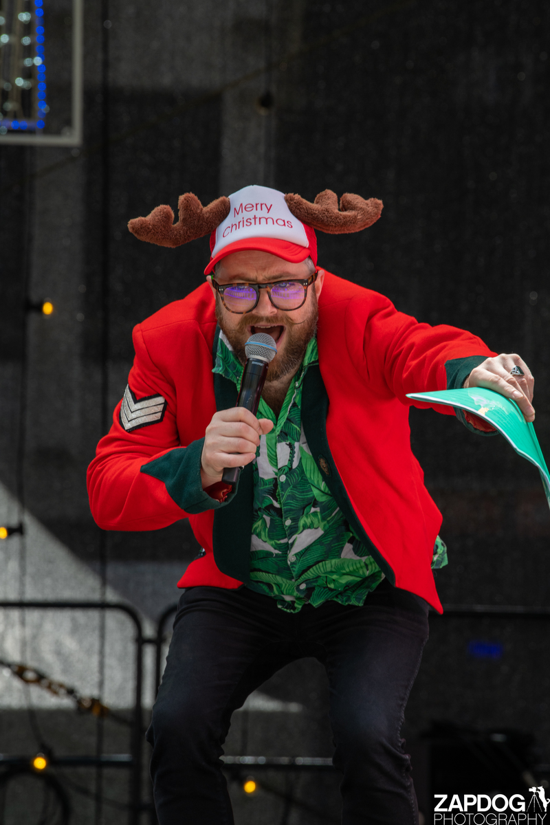 galleries/WellXmas2020/Performers/mid/mid_welly2020-performers-3658-2.jpg