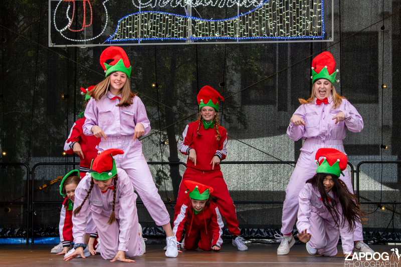 galleries/WellXmas2020/Performers/mid/mid_welly2020-performers-3771-2.jpg