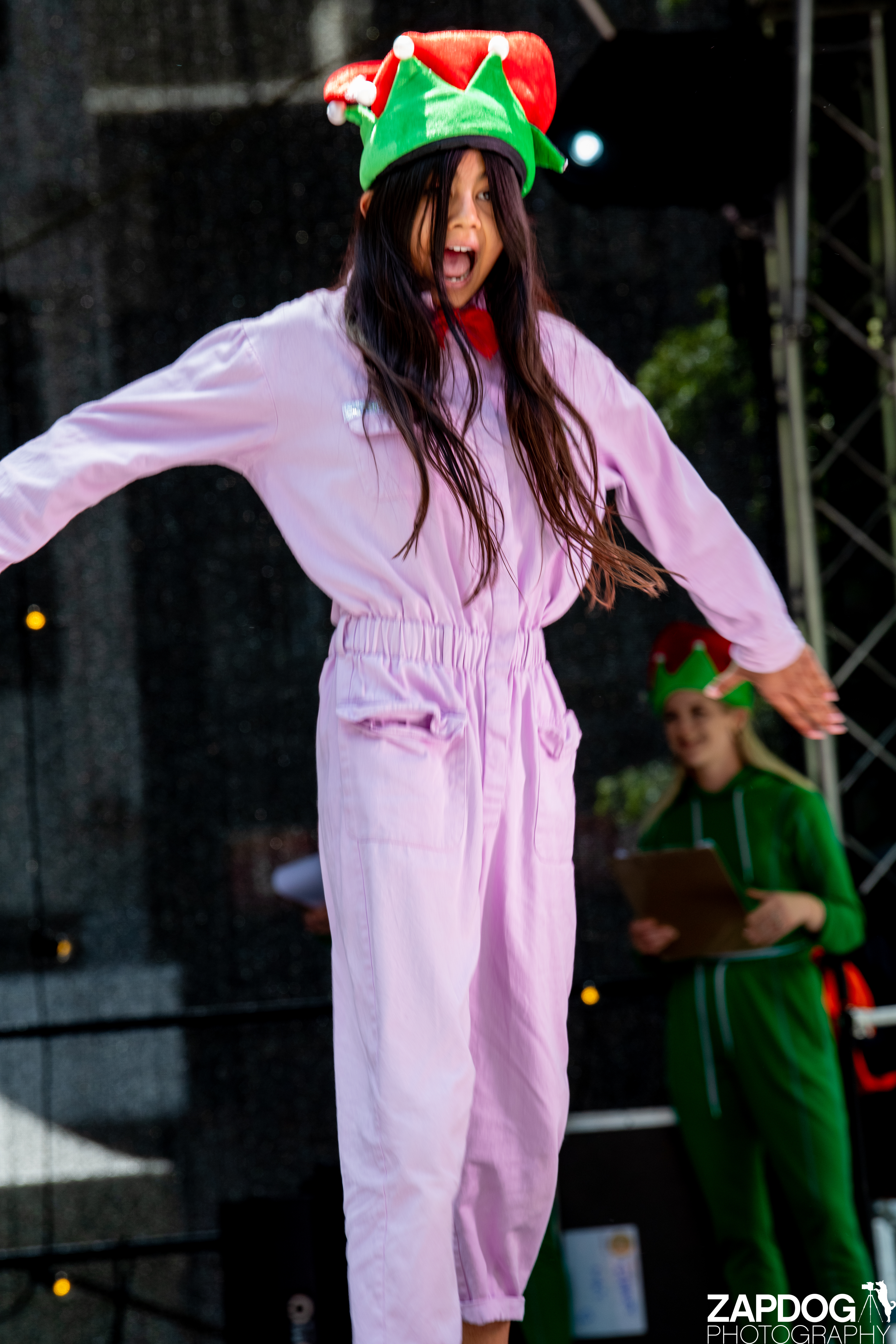 galleries/WellXmas2020/Performers/welly2020-performers-3806-2.jpg