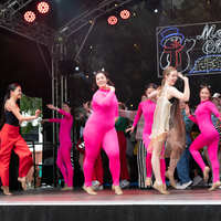 galleries/WellXmas2020/Performers10/thumbs/th_welly-2-35.jpg