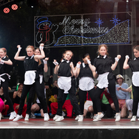 galleries/WellXmas2020/Performers10/thumbs/th_welly-2-57.jpg