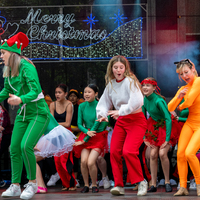 galleries/WellXmas2020/Performers10/thumbs/th_welly-2-91.jpg