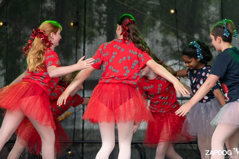 galleries/WellXmas2020/Performers11/mid/mid_welly-2-42.jpg