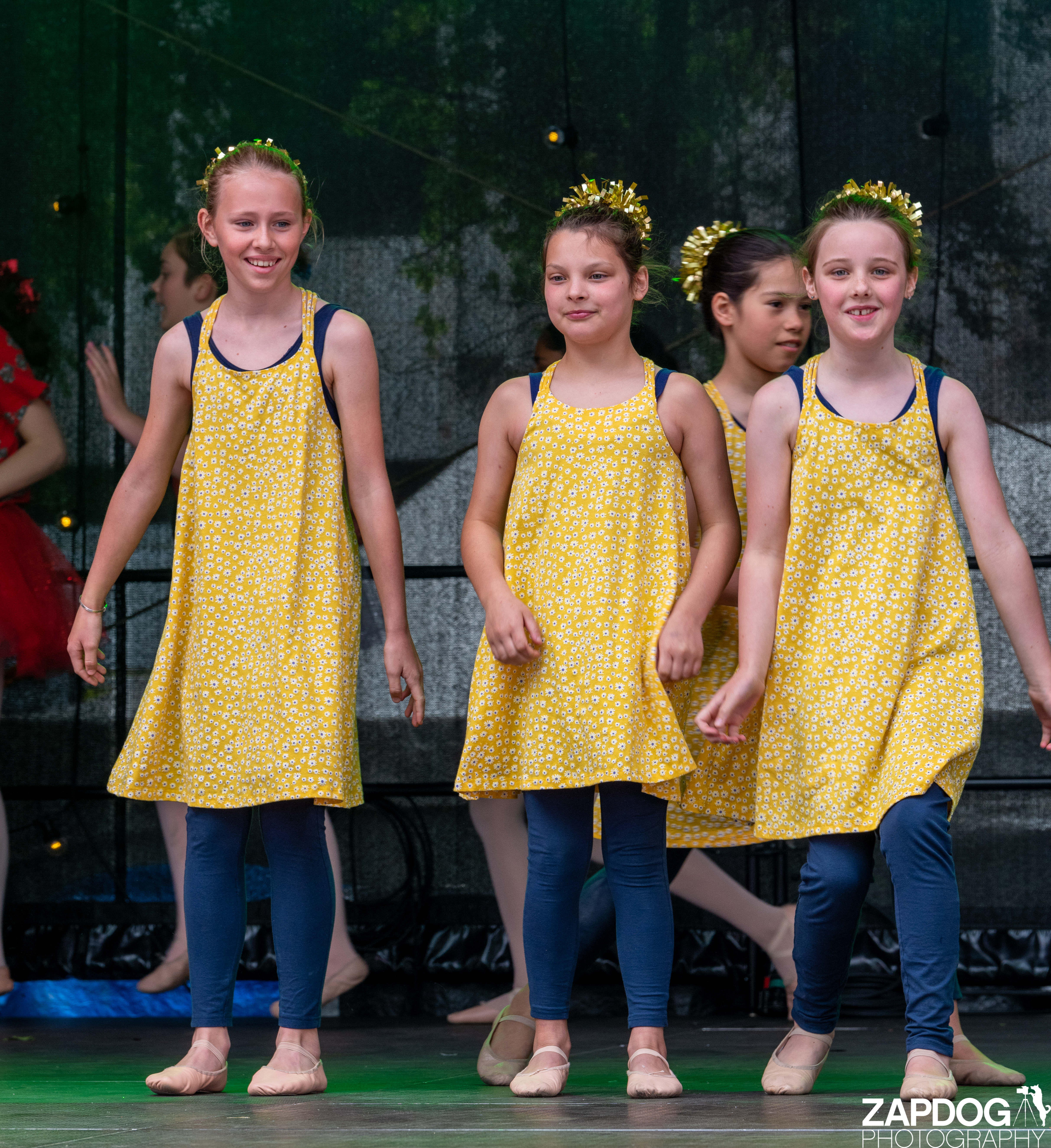 galleries/WellXmas2020/Performers12/welly-2-5.jpg
