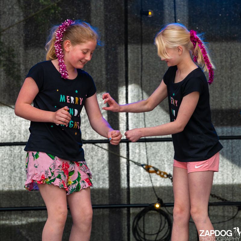 galleries/WellXmas2020/Performers13/mid/mid_welly2020-performers-5520-2.jpg