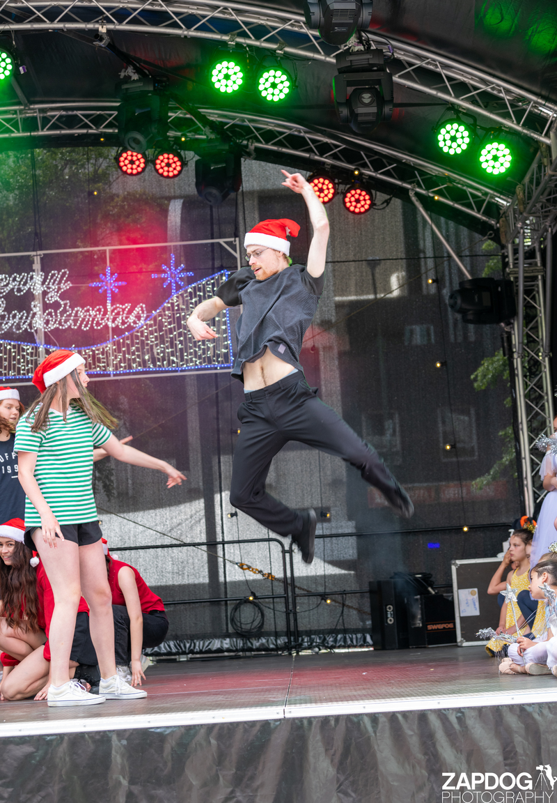 galleries/WellXmas2020/Performers20/mid/mid_welly2020-performers-6265-2.jpg