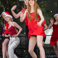 galleries/WellXmas2020/Performers20/thumbs/th_welly2020-performers-6156-2.jpg