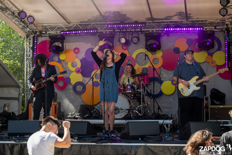 galleries/cubadupa21/mid/mid_CubaDupa21-585.jpg