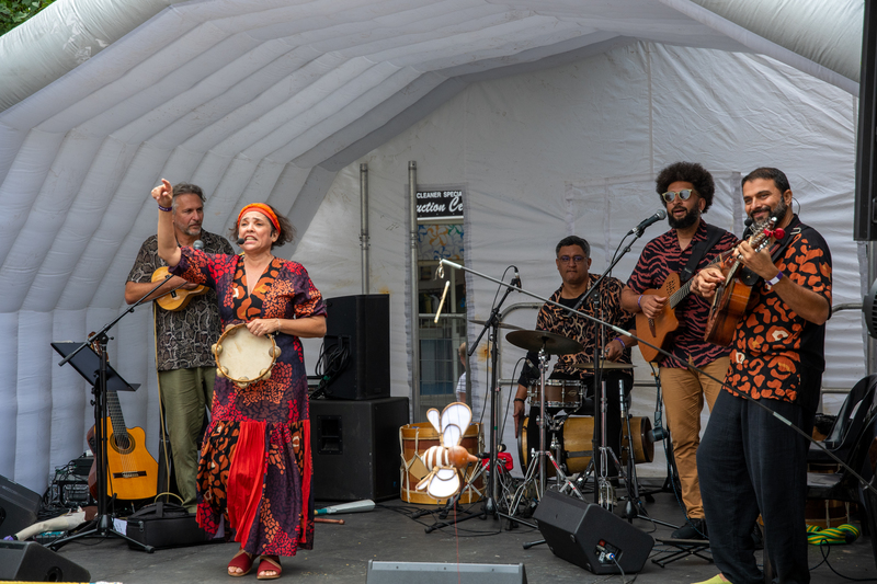 galleries/cubadupa24/saturday/mid/mid_cubadupa24-sat-1012.jpg