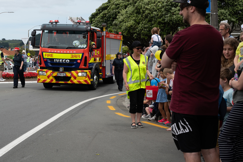 galleries/tawaxmas2018/parade01/mid/mid_tawaxmas2018-1019.jpg