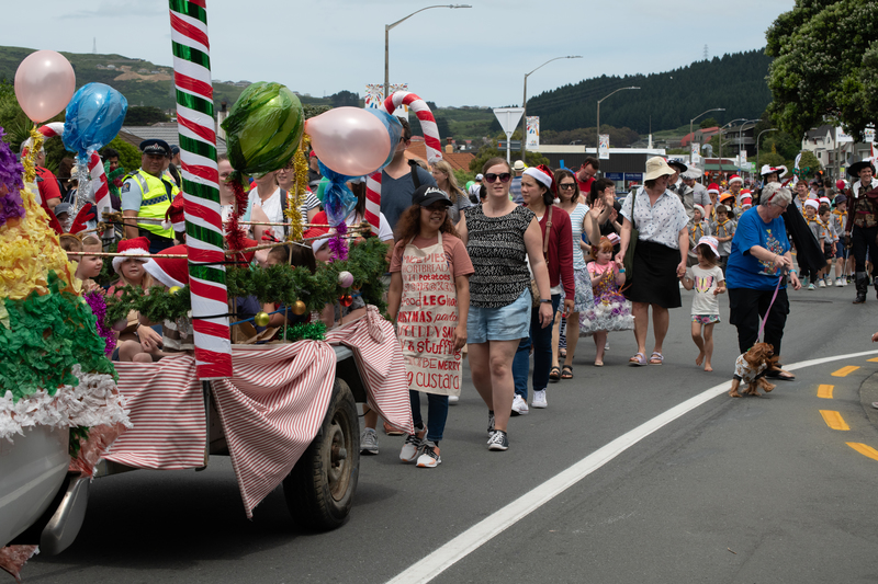 galleries/tawaxmas2018/parade01/mid/mid_tawaxmas2018-1078.jpg