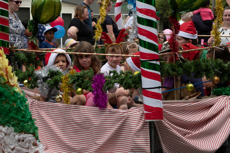 galleries/tawaxmas2018/parade01/mid/mid_tawaxmas2018-1080.jpg