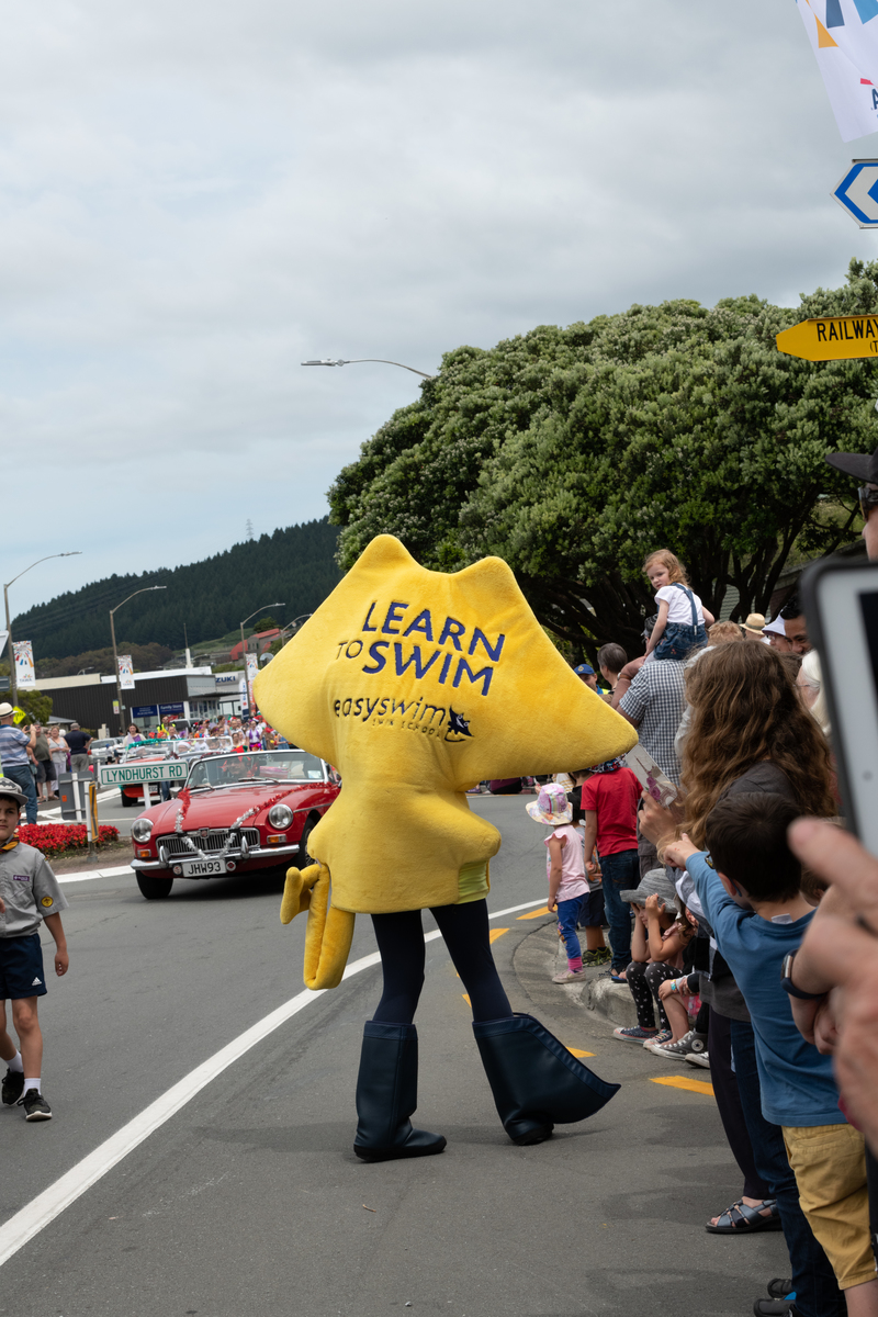 galleries/tawaxmas2018/parade01/mid/mid_tawaxmas2018-1093.jpg