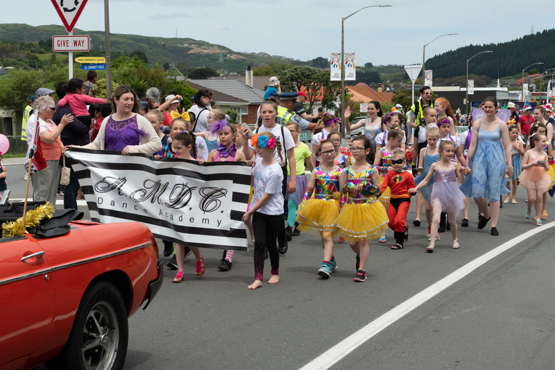 galleries/tawaxmas2018/parade01/mid/mid_tawaxmas2018-1107.jpg