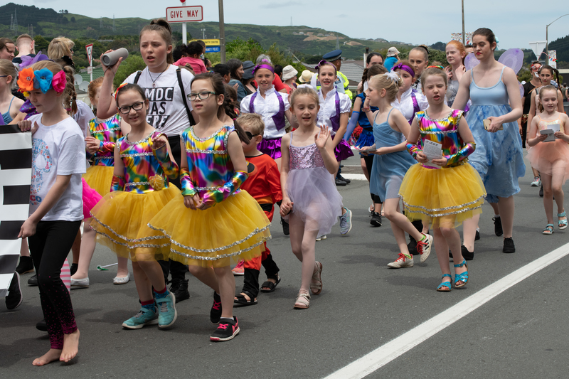 galleries/tawaxmas2018/parade01/mid/mid_tawaxmas2018-1116.jpg