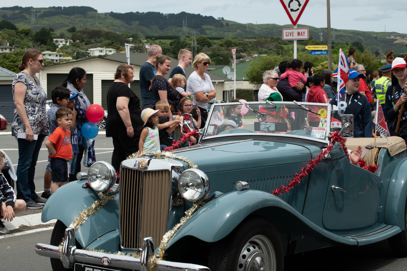 galleries/tawaxmas2018/parade01/mid/mid_tawaxmas2018-1160.jpg