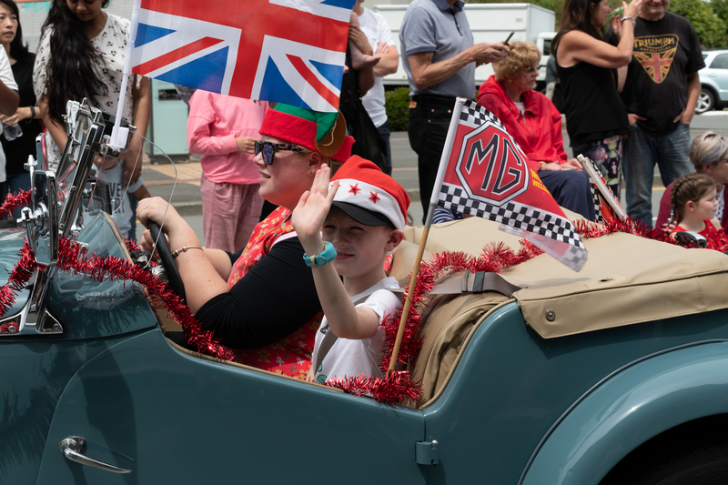 galleries/tawaxmas2018/parade01/mid/mid_tawaxmas2018-1173.jpg