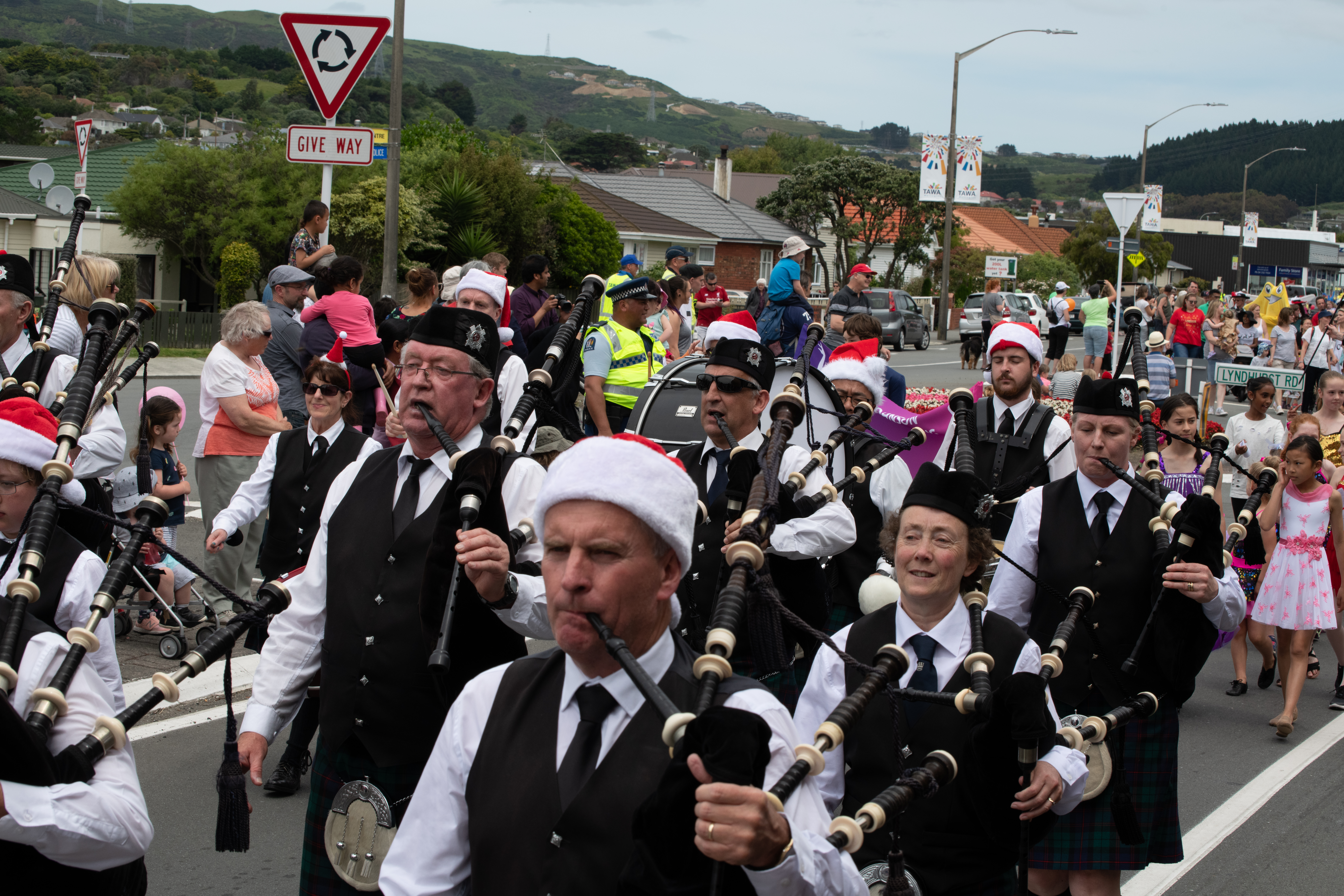 galleries/tawaxmas2018/parade01/tawaxmas2018-1051.jpg