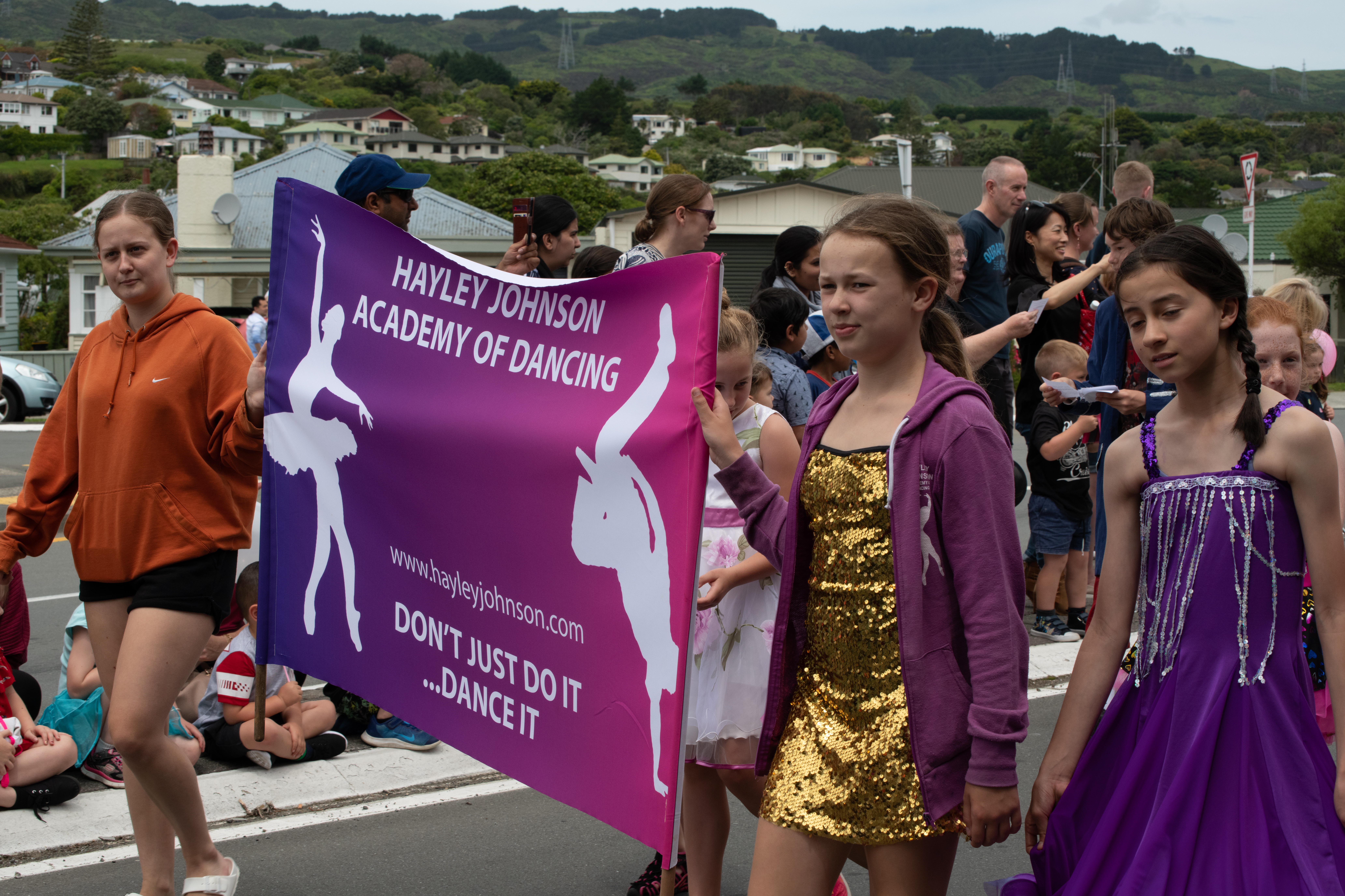 galleries/tawaxmas2018/parade01/tawaxmas2018-1059.jpg
