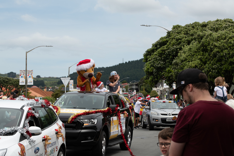 galleries/tawaxmas2018/parade02/mid/mid_tawaxmas2018-1057.jpg