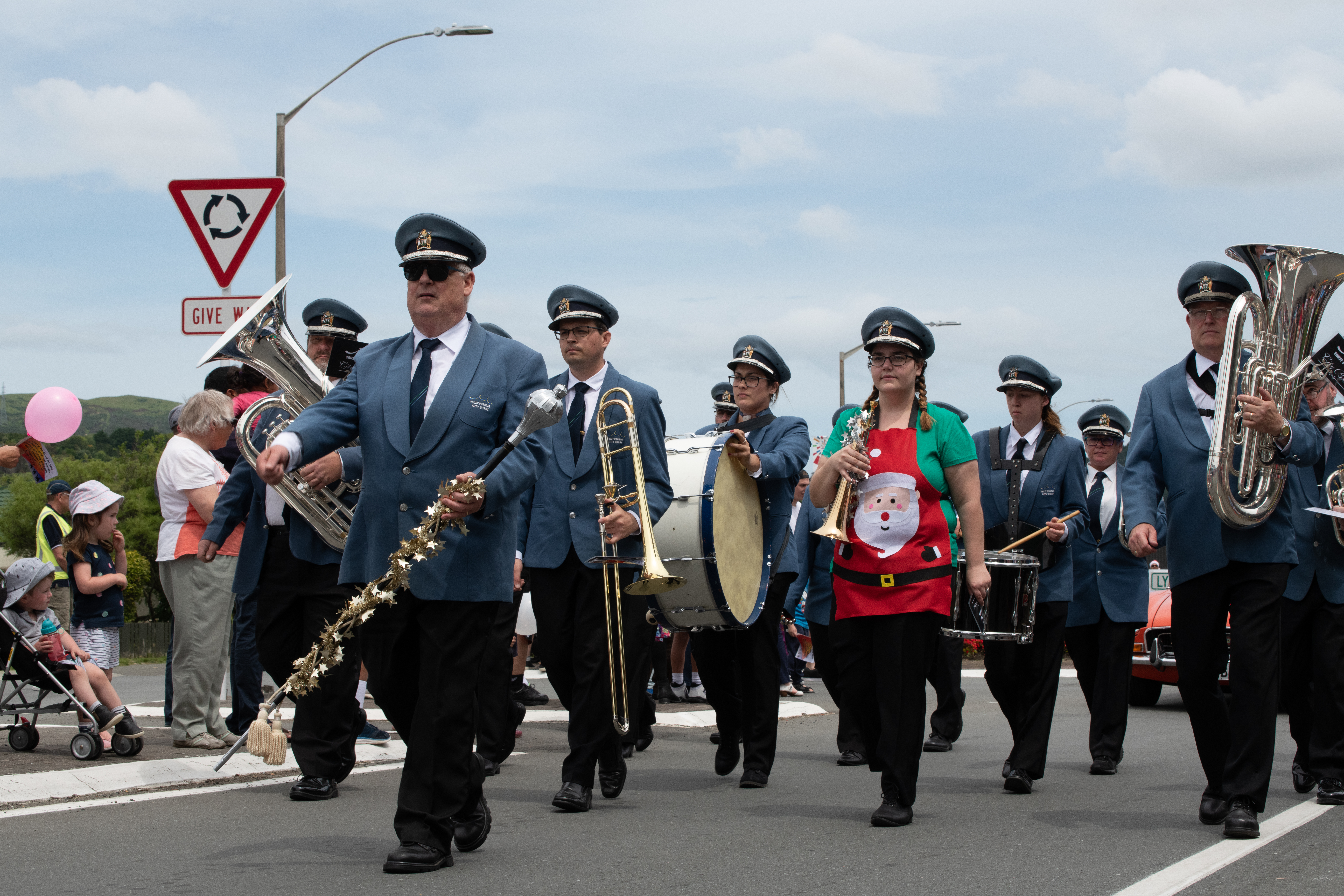 galleries/tawaxmas2018/parade02/tawaxmas2018-1038.jpg