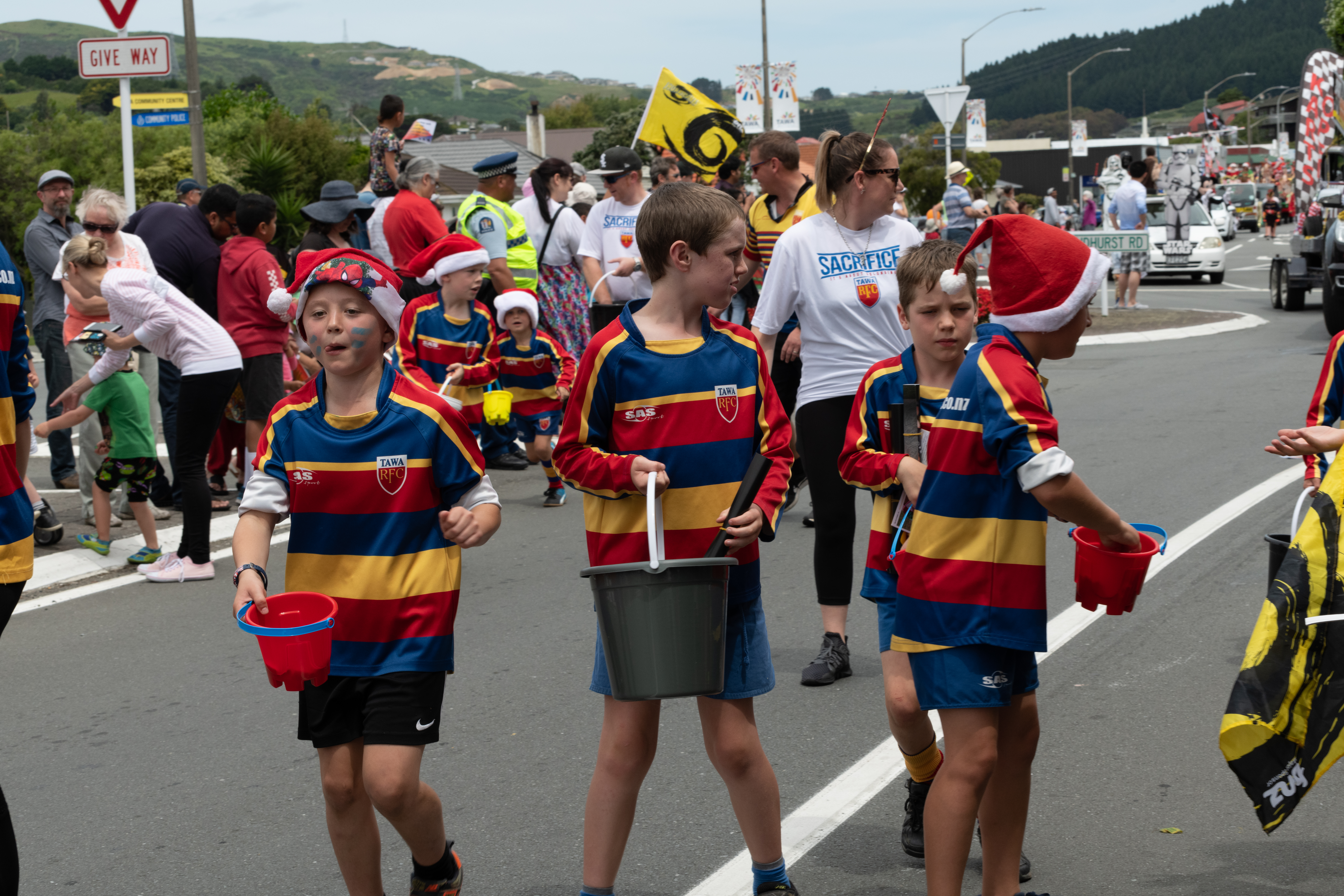 galleries/tawaxmas2018/parade02/tawaxmas2018-1082.jpg