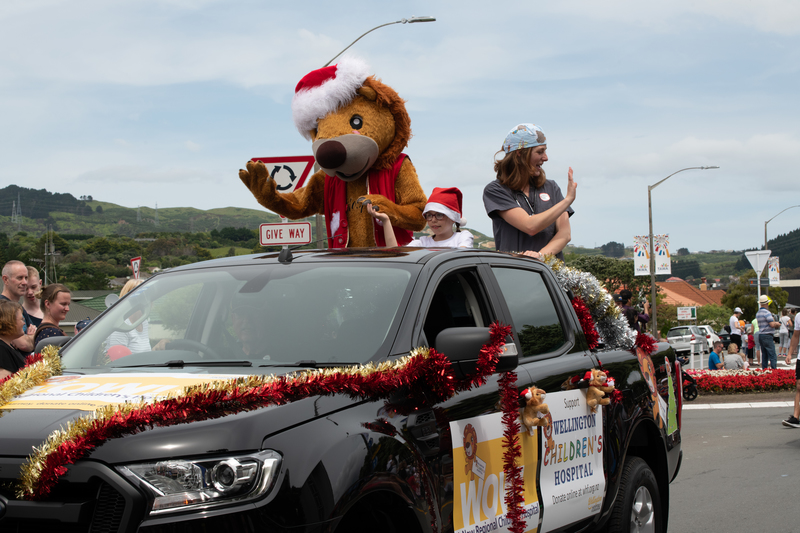 galleries/tawaxmas2018/parade03/mid/mid_tawaxmas2018-1015.jpg