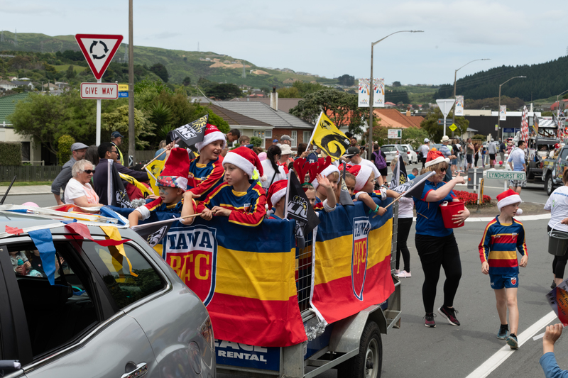 galleries/tawaxmas2018/parade03/mid/mid_tawaxmas2018-1024.jpg