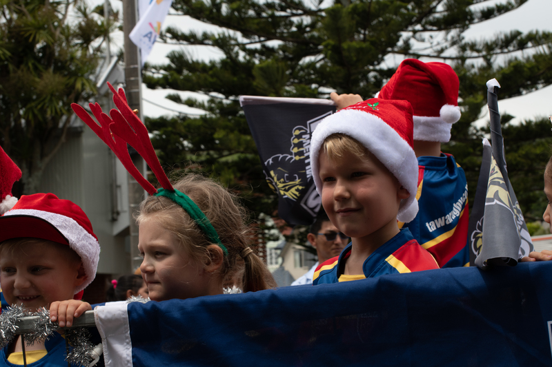galleries/tawaxmas2018/parade03/mid/mid_tawaxmas2018-1033.jpg