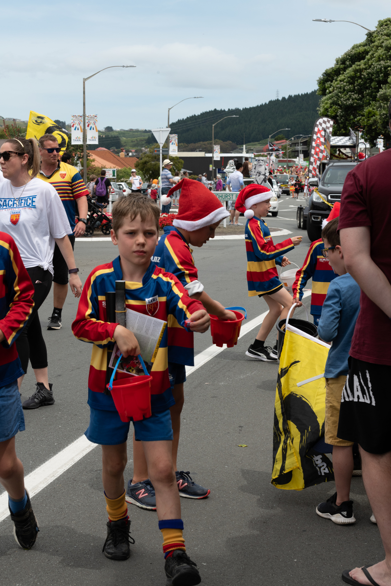 galleries/tawaxmas2018/parade03/mid/mid_tawaxmas2018-1040.jpg