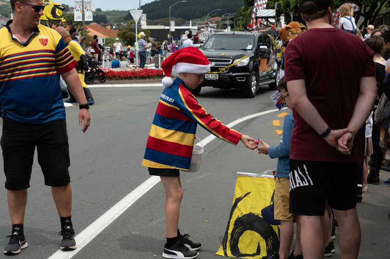 galleries/tawaxmas2018/parade03/mid/mid_tawaxmas2018-1050.jpg