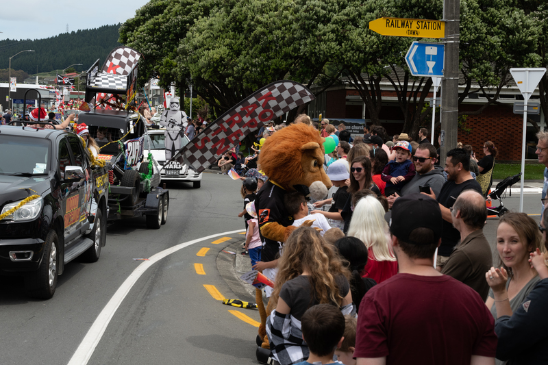 galleries/tawaxmas2018/parade03/mid/mid_tawaxmas2018-1068.jpg
