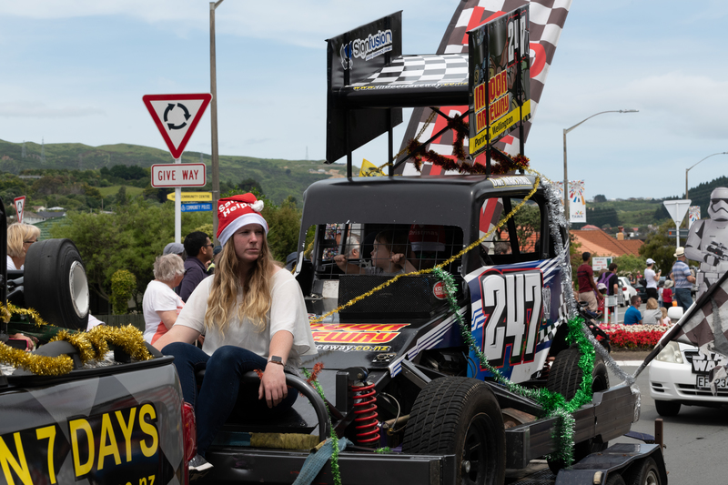 galleries/tawaxmas2018/parade03/mid/mid_tawaxmas2018-1087.jpg