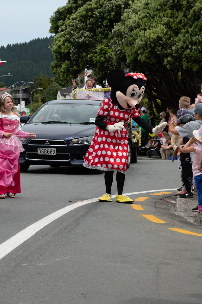 galleries/tawaxmas2018/parade04/mid/mid_tawaxmas2018-1003.jpg