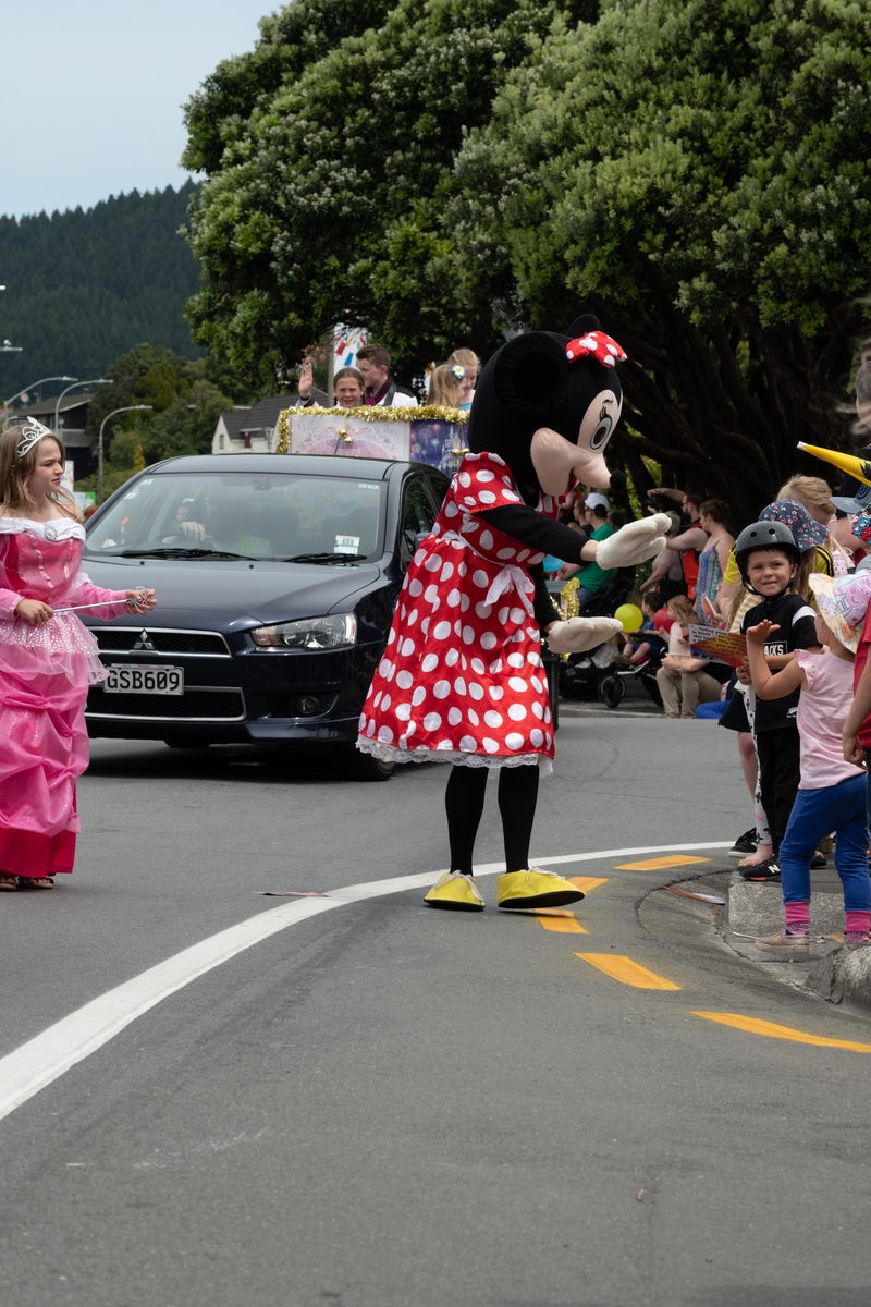 galleries/tawaxmas2018/parade04/mid/mid_tawaxmas2018-1008.jpg