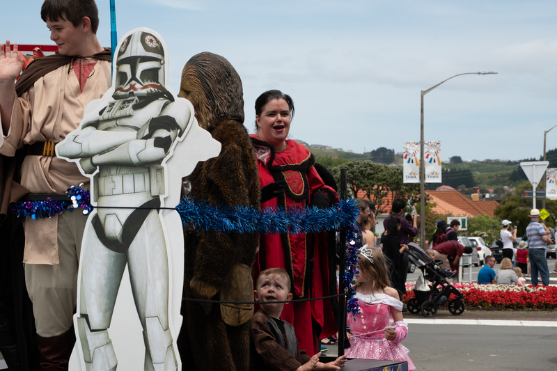 galleries/tawaxmas2018/parade04/mid/mid_tawaxmas2018-1017.jpg