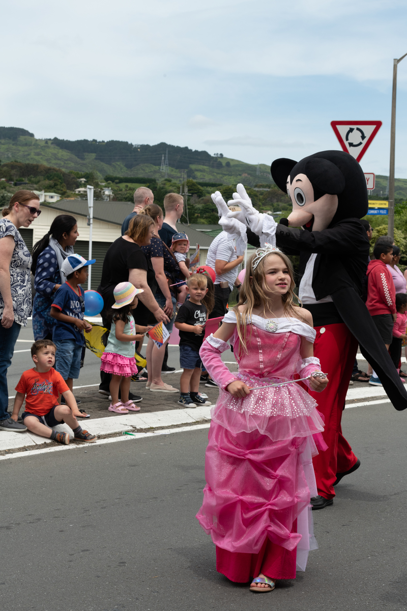 galleries/tawaxmas2018/parade04/mid/mid_tawaxmas2018-1027.jpg