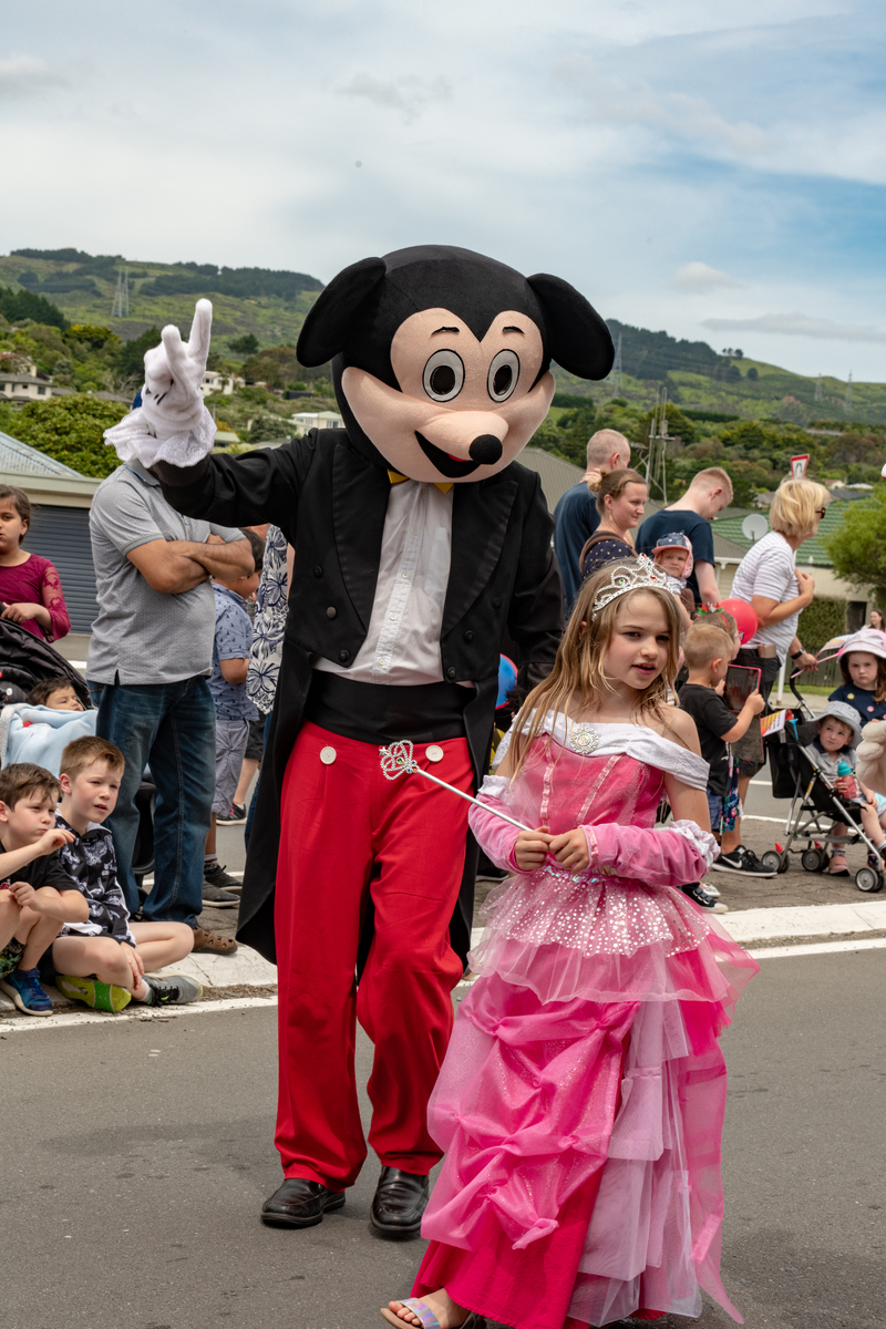 galleries/tawaxmas2018/parade04/mid/mid_tawaxmas2018-1032.jpg