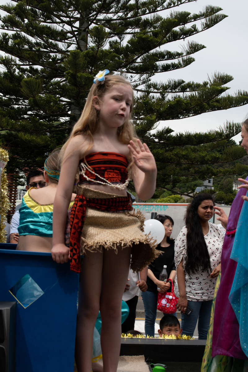 galleries/tawaxmas2018/parade04/mid/mid_tawaxmas2018-1060.jpg
