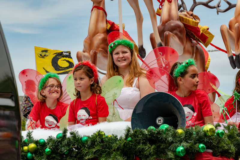 galleries/tawaxmas2018/parade04/mid/mid_tawaxmas2018-1126.jpg