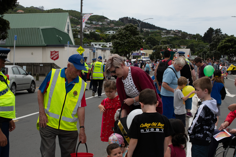 galleries/tawaxmas2018/parade04/mid/mid_tawaxmas2018-1166.jpg