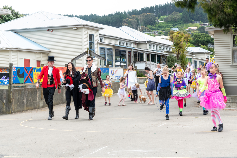 galleries/tawaxmas2018/parade04/mid/mid_tawaxmas2018-1192.jpg