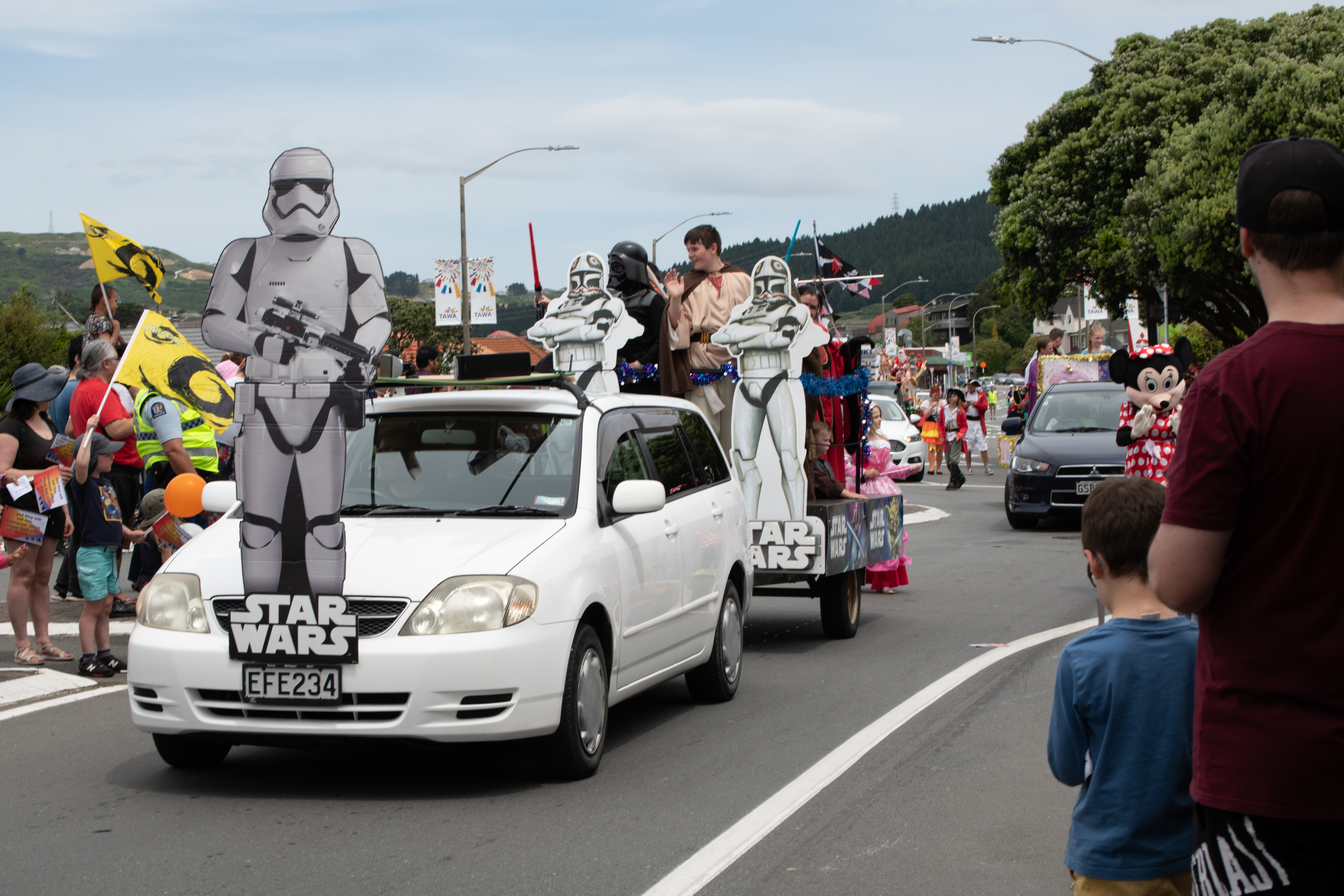 galleries/tawaxmas2018/parade04/tawaxmas2018-1000.jpg