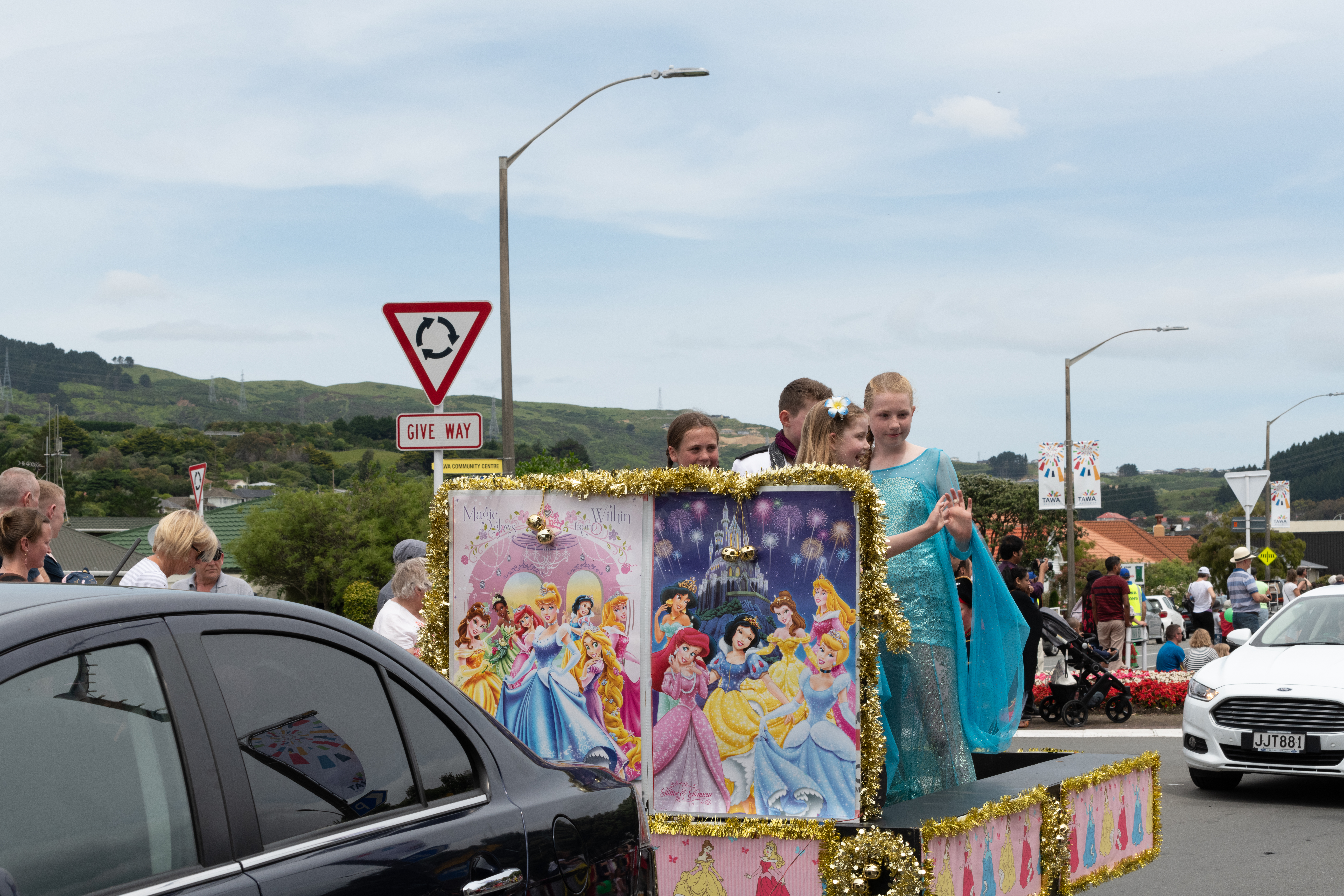 galleries/tawaxmas2018/parade04/tawaxmas2018-1049.jpg