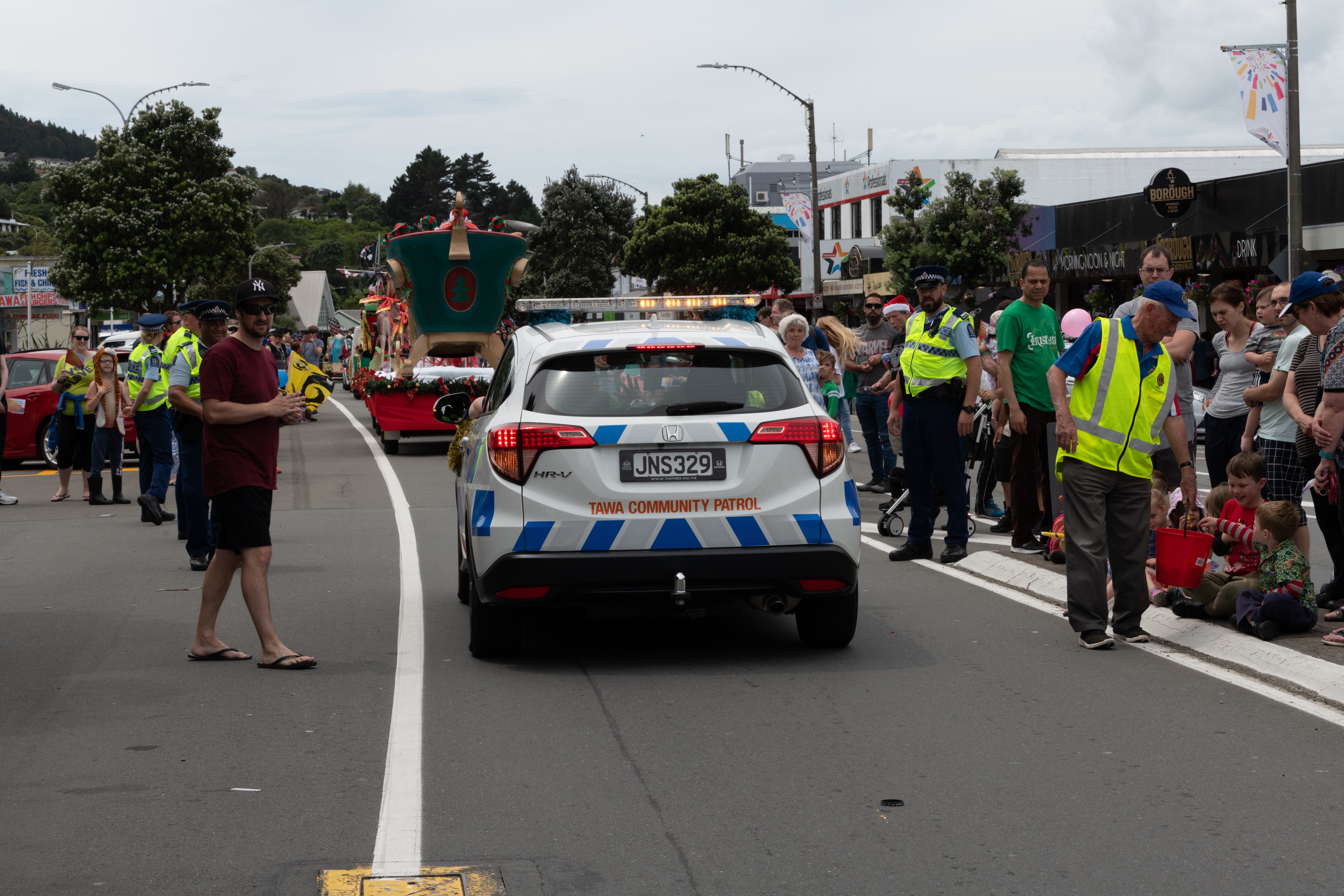 galleries/tawaxmas2018/parade04/tawaxmas2018-1163.jpg