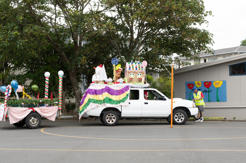 galleries/tawaxmas2018/preparation/mid/mid_tawaxmas2018-1084.jpg
