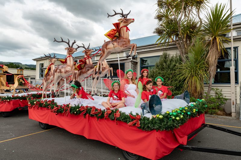 galleries/tawaxmas2018/preparation/mid/mid_tawaxmas2018-1112.jpg